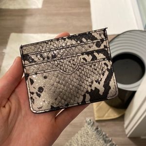 Card wallet